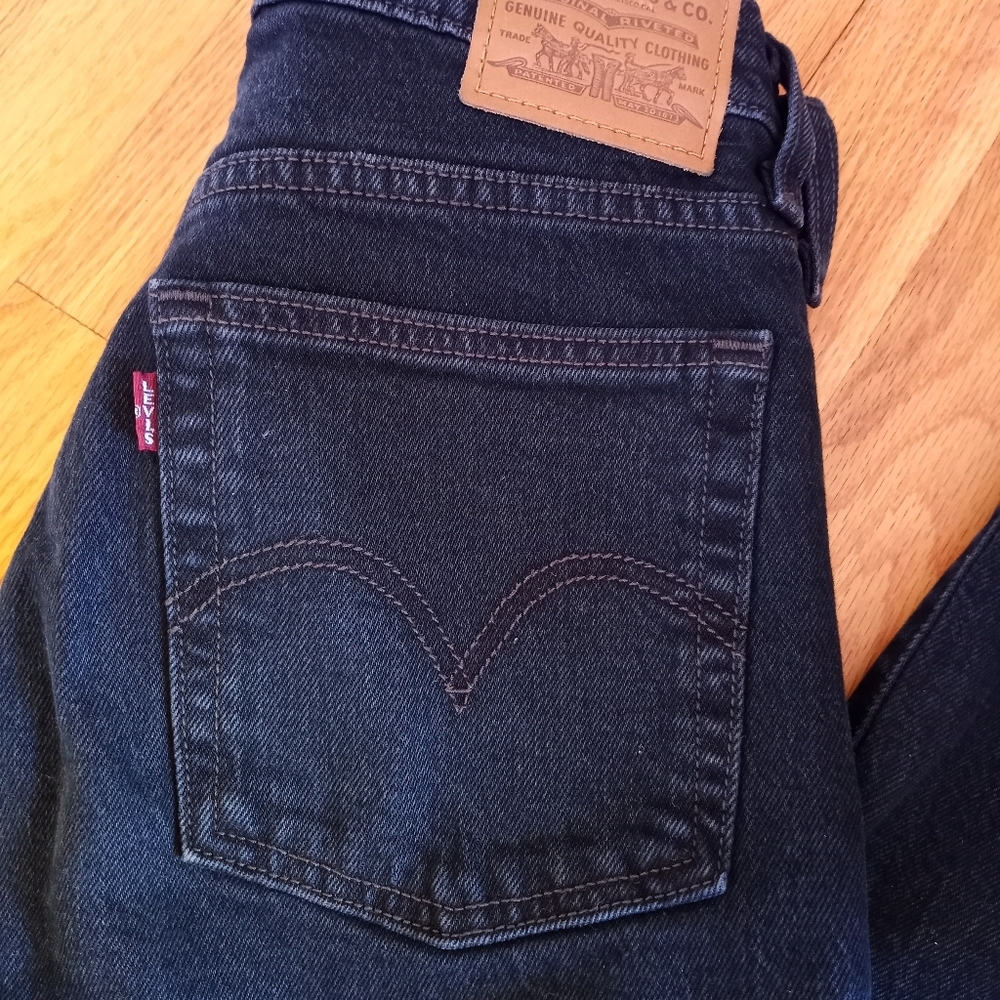 Levi's wedgie jeans
